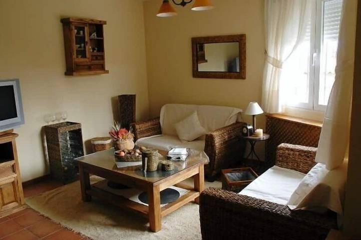 Gîte pour 8 personnes, avec jardin - 1