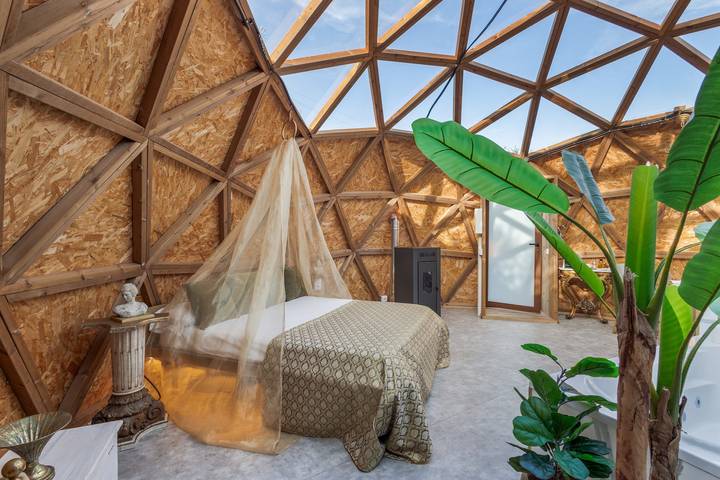 Apartamento de vacaciones para 2 personas, con jardín y jacuzzi - 1