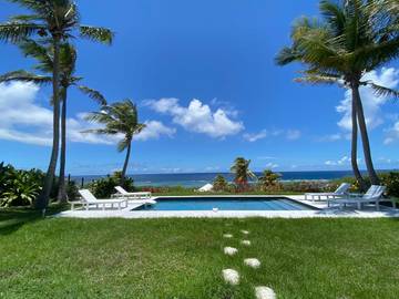 Location de vacances pour 6 personnes, avec jardin ainsi que piscine et vue dans Anse Tarare