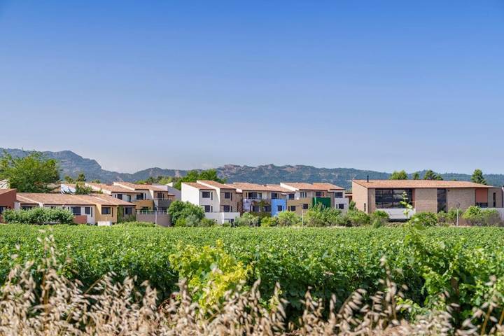 Hotel para 2 personas, con Terraza y Jardín además de Piscina para niños y Piscina en Arnes