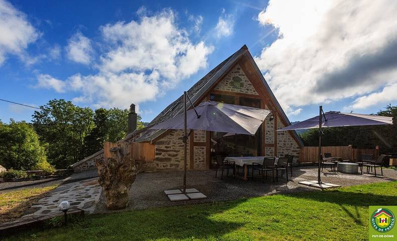 Gîte pour 8 personnes, avec jardin et sauna à Orcival (Puy-de-Dôme) - 2