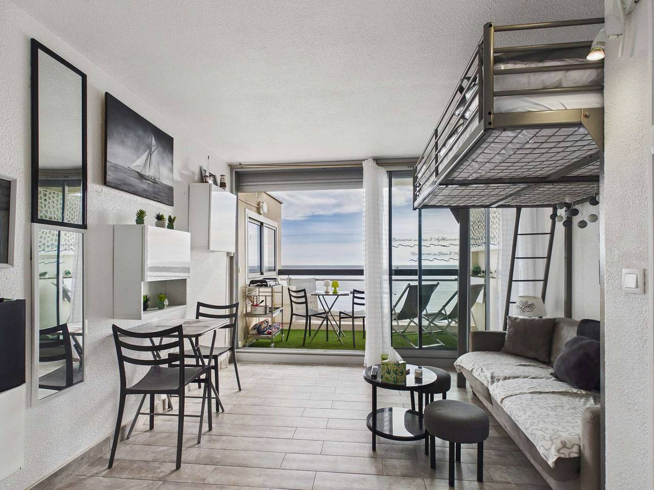 Studio entier, Studio Panoramique avec Climatisation au Grau d'Agde in Grau-d'Agde, Agde