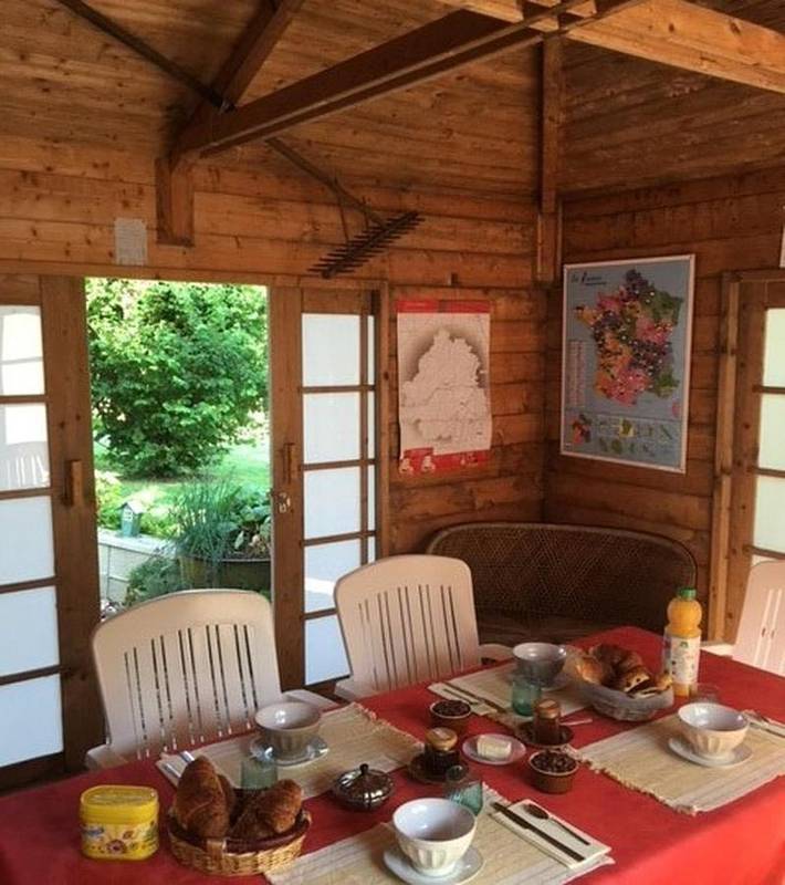 Location de vacances pour 5 personnes, avec vue et jardin, animaux acceptés à Veyrines-de-Vergt - 2