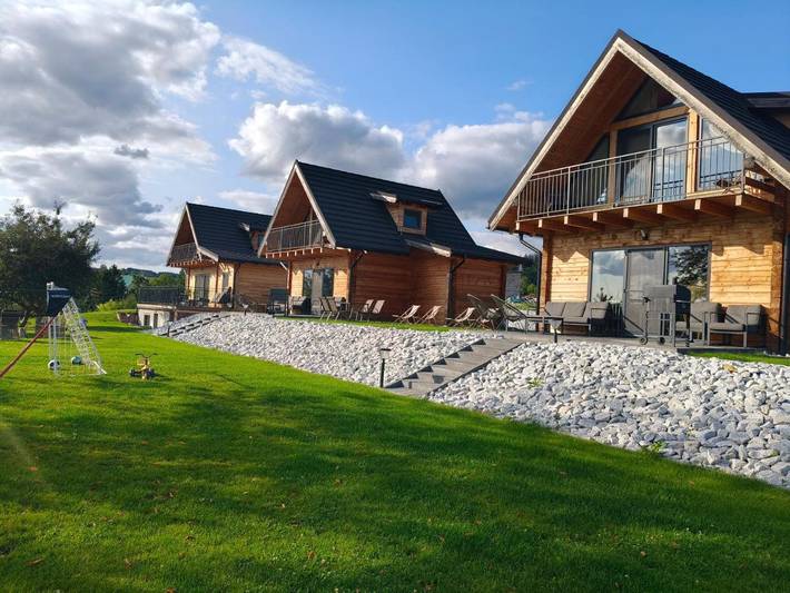 Apartament wakacyjny dla 9 osób, z ogród i jacuzzi w Powiat kłodzki