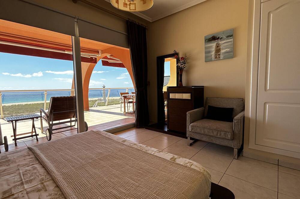 Ganze Wohnung, Große Terrasse, Blick auf den Strand, Wlam, geräumig und komfortabel in Solana Matorral, Pájara