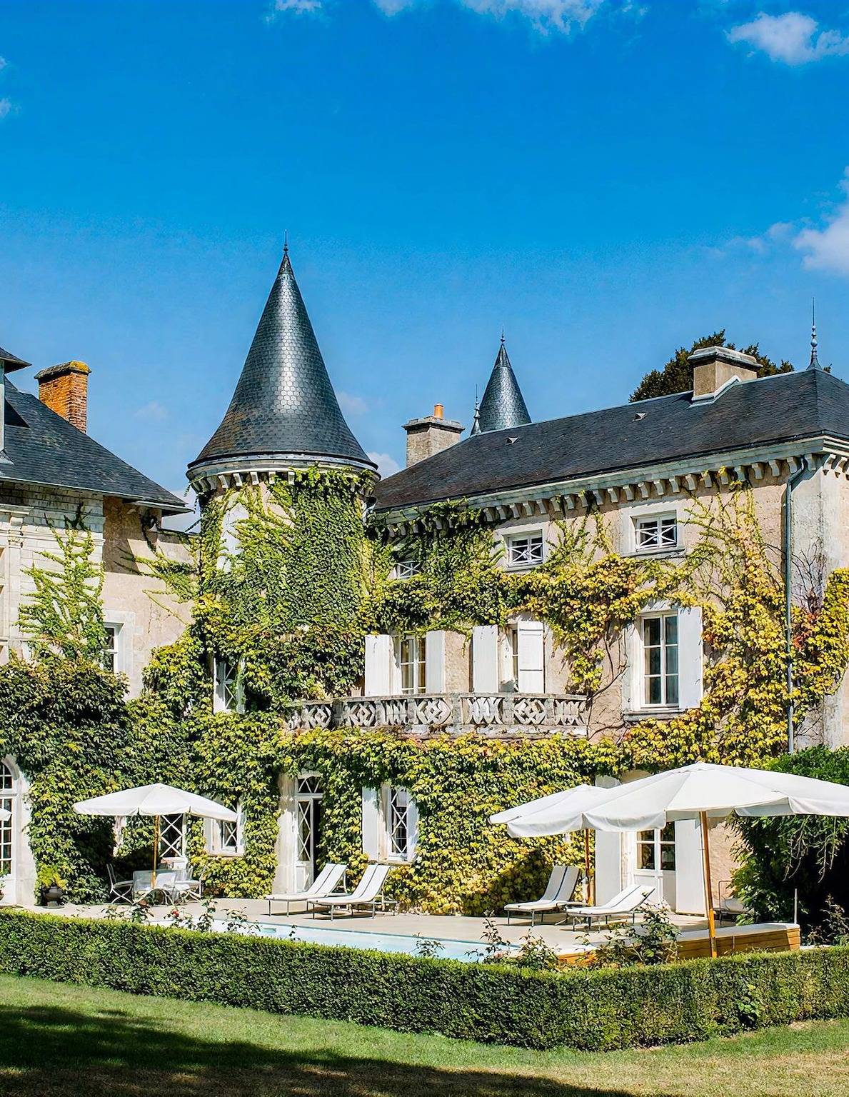 Château pour 24 personnes avec piscine in Ingrandes, Région de Le Blanc