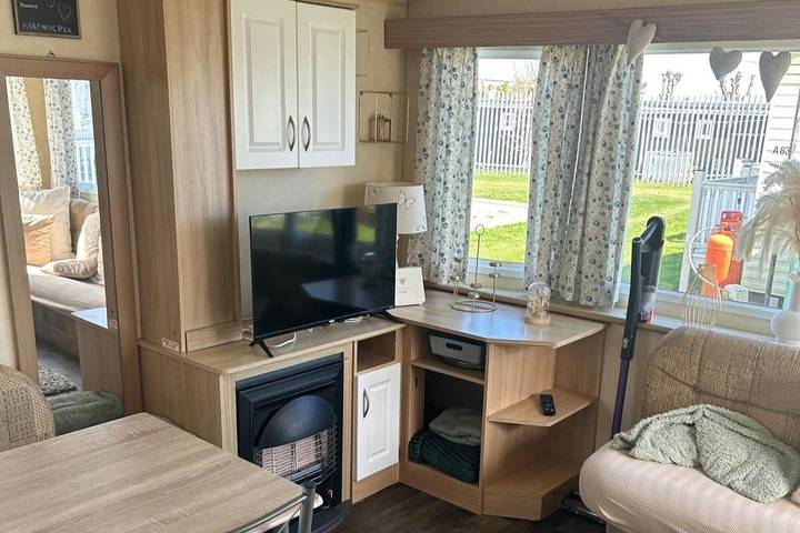 Chalet for 6 people, with balcony, with pets in Chapel St. Leonards
