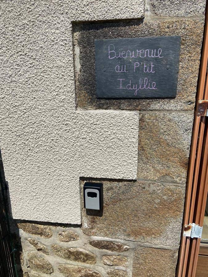 Location de vacances pour 4 personnes, avec vue ainsi que vue sur le lac et terrasse, animaux acceptés à Hédé-Bazouges - 4