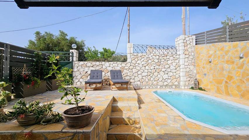 Location de vacances pour 5 personnes, avec balcon ainsi que vue et piscine dans Άσος - 3