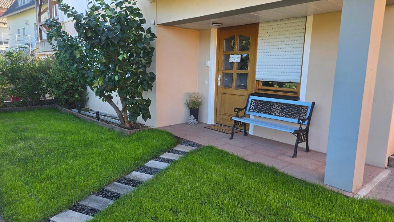 Ganze Wohnung, Pfälzerblick Lambrecht- Ferienwohnung mit Garten in Lambrecht, Saar-Nahe-Bergland