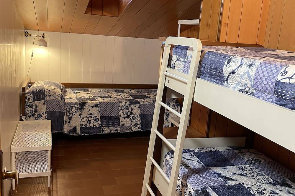 Ganze Wohnung, Entdecken Sie Abetone nur wenige Schritte von den Skipisten entfernt, umgeben von viel Grün in Abetone, Alta Via dei Parchi