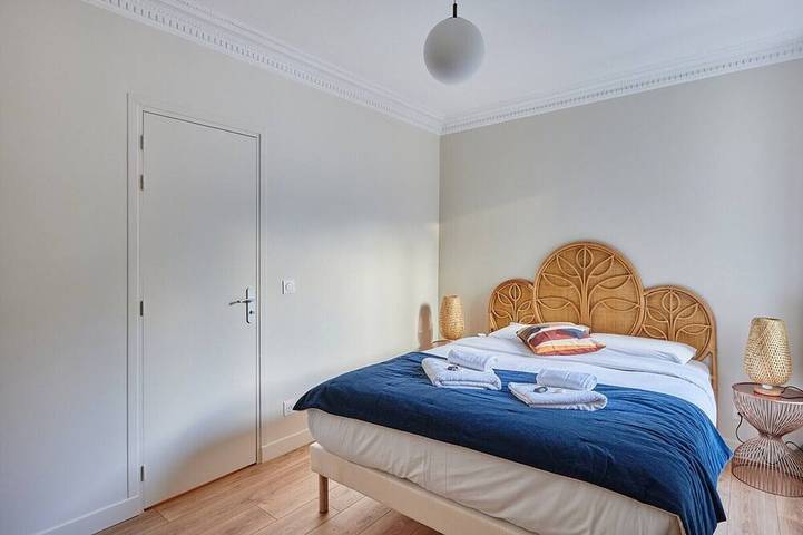 Entire apartment, New Apartment Puteaux/La Défense in Puteaux, Hauts-de-Seine