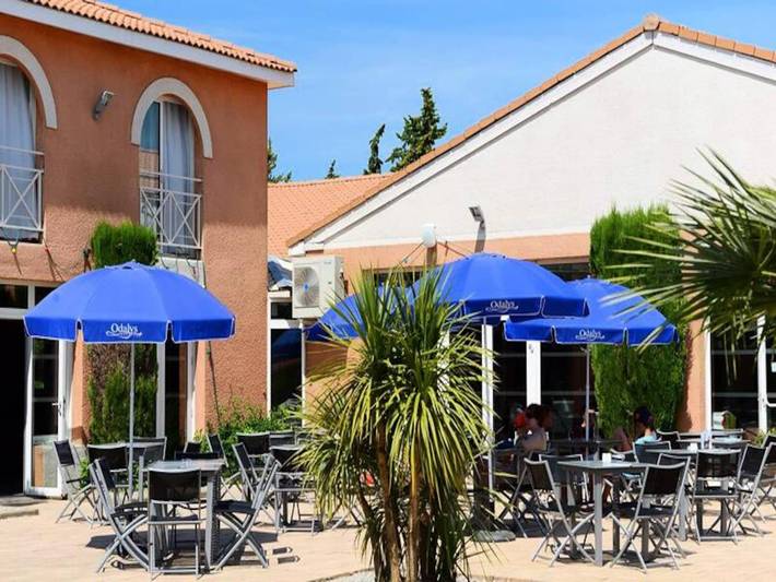 Gîte pour 6 personnes, avec sauna ainsi que terrasse et piscine, adapté aux familles à Saint-Nazaire-d'Aude - 2