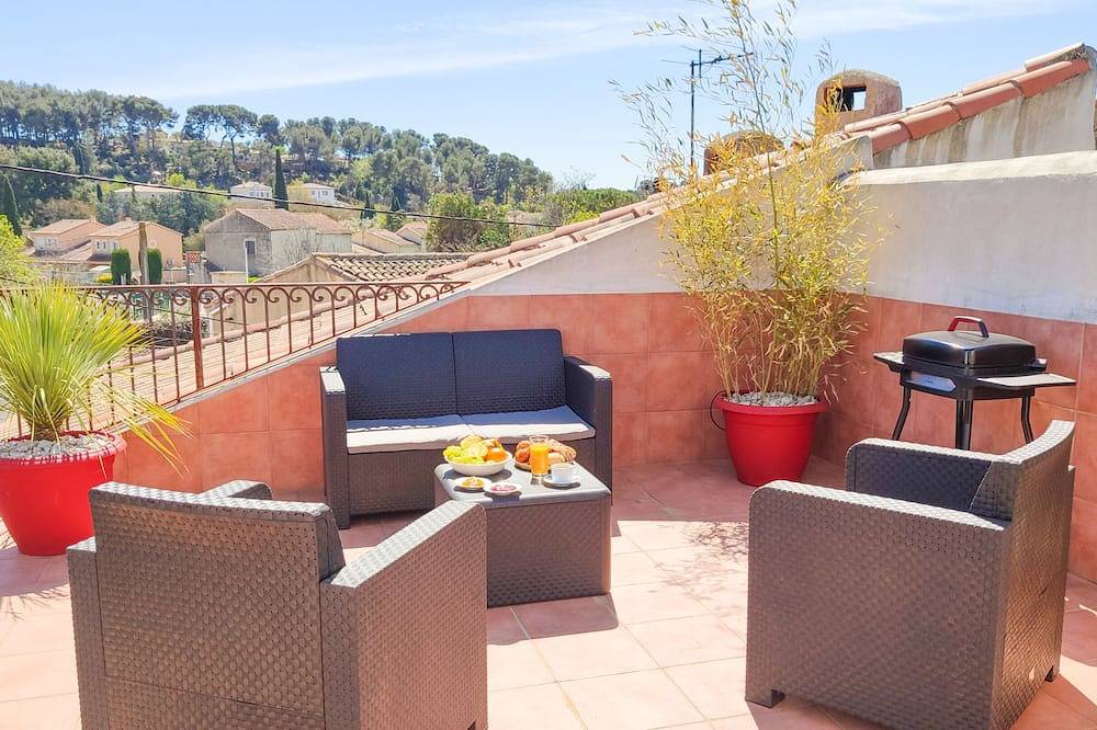 Appartement entier, Villa Reiala Plan-de-Cuques - Studio Terrasse in Plan-de-Cuques, Côte méditerranéenne (France)