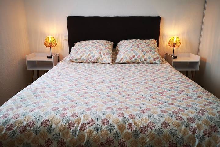 Gîte pour 4 personnes, avec balcon à Villenave-d'Ornon - 2