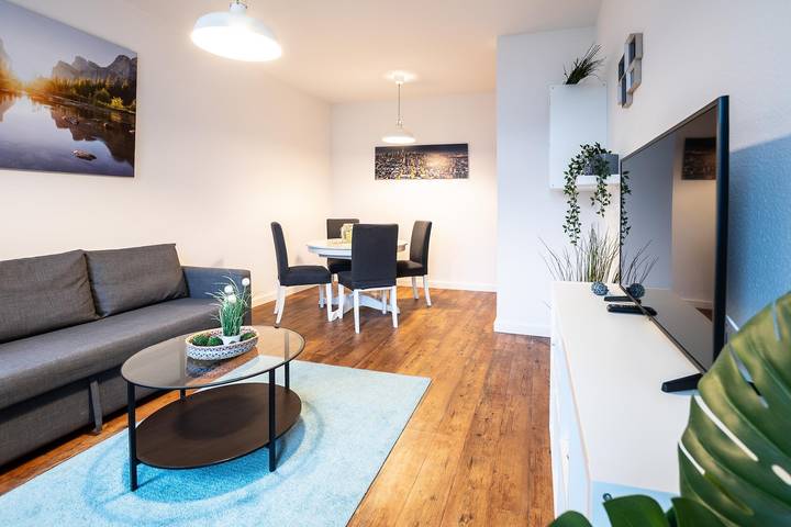 Ferienwohnung für 4 Personen, mit Terrasse in Chemnitz