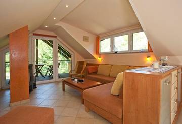 Ferienwohnung für 2 Personen, mit Ausblick und Garten in Lohme