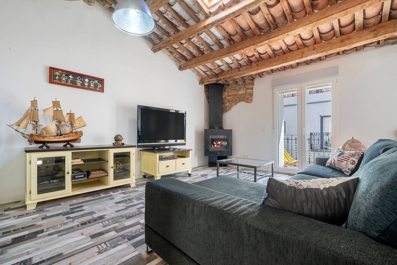 Holiday Home 'Ca La Rápita' with Balcony & Wi-Fi in Terres de l'Ebre, Delta de l'Ebre