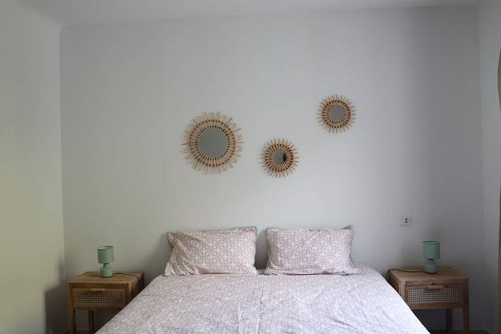 Location de vacances pour 7 personnes, avec terrasse et jardin à Peypin-d'Aigues - 2