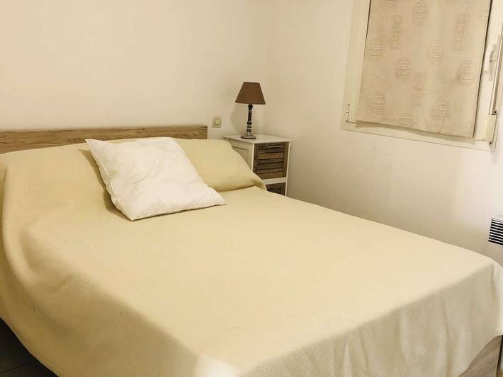 Appartement entier, Appartement 2 pièces à Calvi, proche plage, parking inclus in Calvi, Région de Calvi