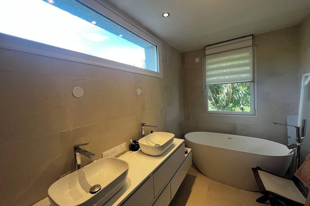 Au Coeur du Golf de Massane Villa Contemporaine Climatisée Avec Piscine in Baillargues, Mittelmeerküste (Frankreich)
