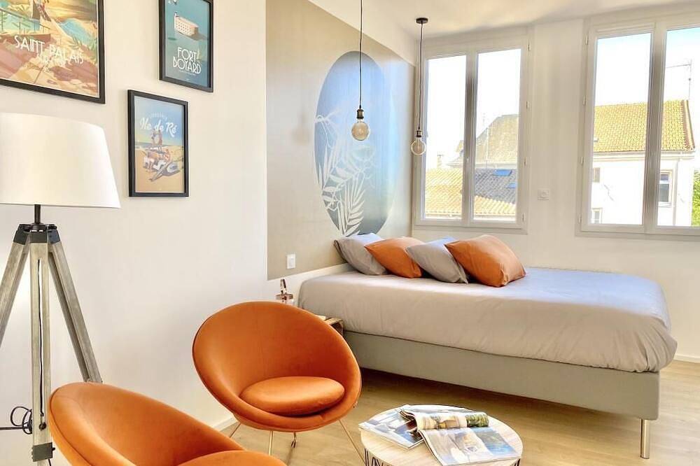 Entire apartment, A modern oasis in the heart of Rochefort - Elegance and comfort combined in Rochefort, Rochefort region