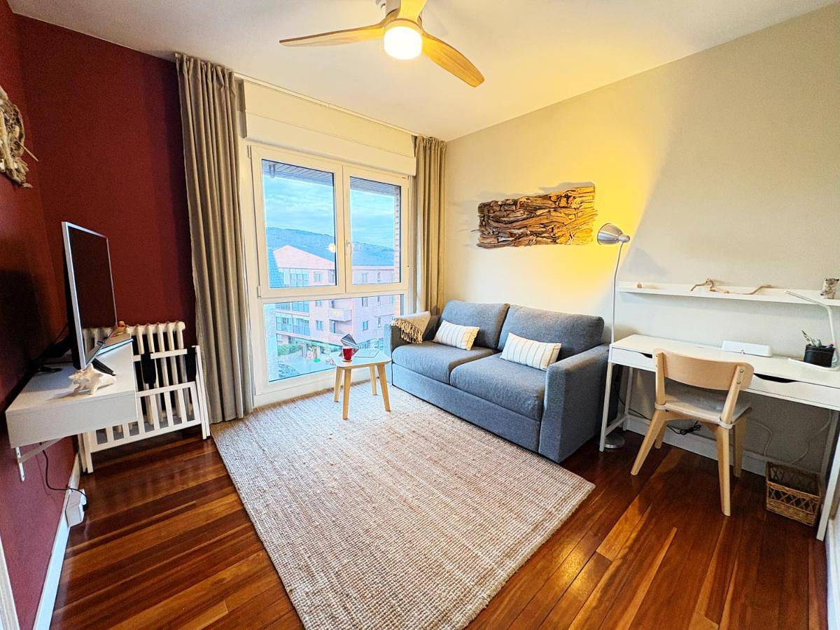 Ganze Ferienwohnung, Casa Carlini in Arrigunaga (Getxo), Getxo