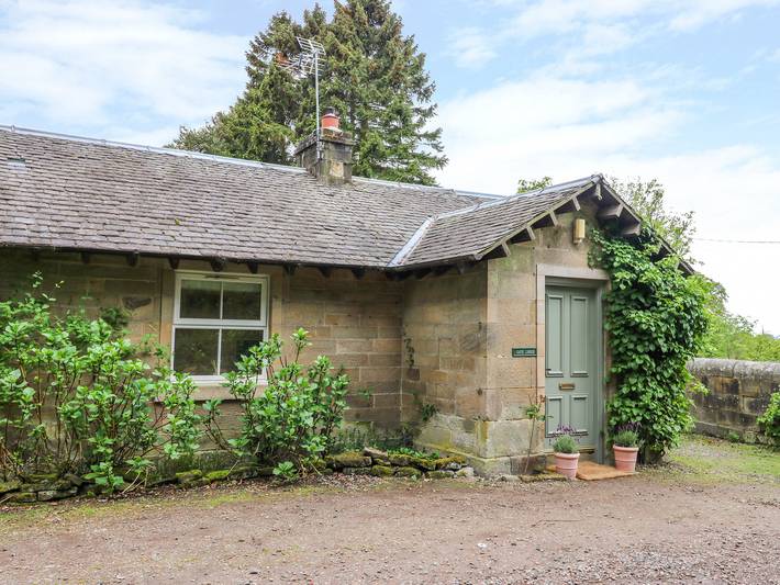 Casa rural para 6 personas con jardín in West Lothian