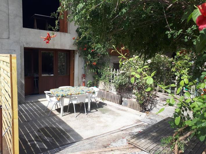 Gîte pour 4 personnes, avec terrasse à Crots - 2