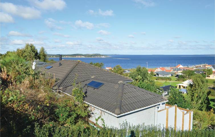 Ferienhaus für 6 Personen, mit Terrasse in Hvalpsund - 2