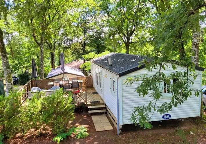 Gîte pour 4 personnes, avec Terrasse à Champs-Romain