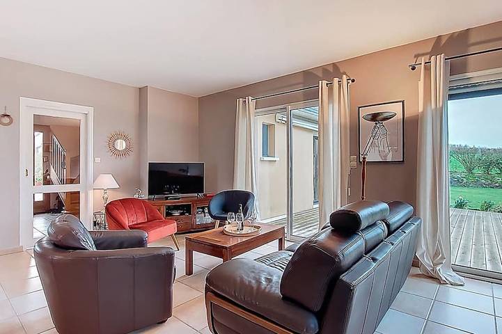 Location de vacances pour 6 personnes, avec jardin à Saint-Méen
