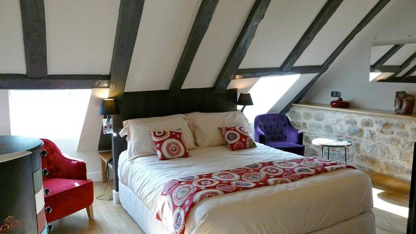 Hôtel pour 2 personnes, avec vue et terrasse, animaux acceptés à Noailhac - 4