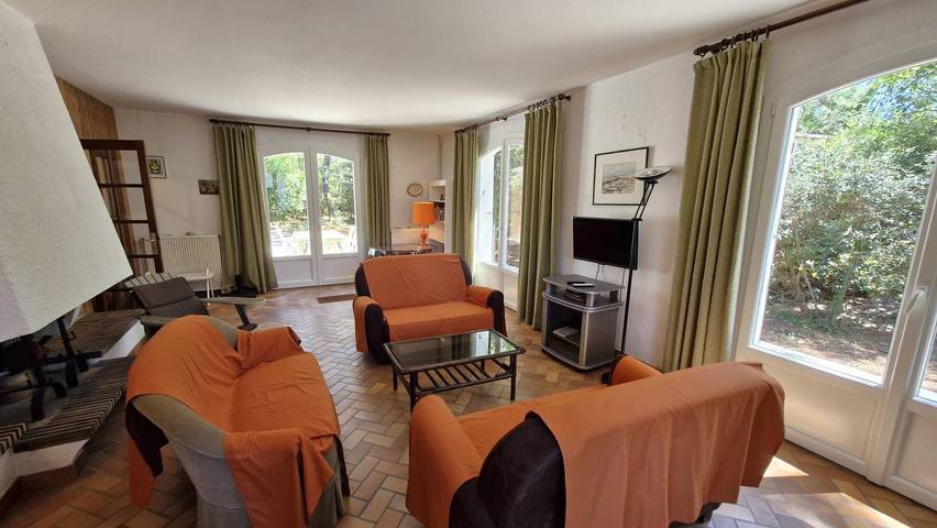 Location de vacances pour 8 personnes, avec piscine ainsi que jardin et terrasse dans Zoo La Palmyre - 4