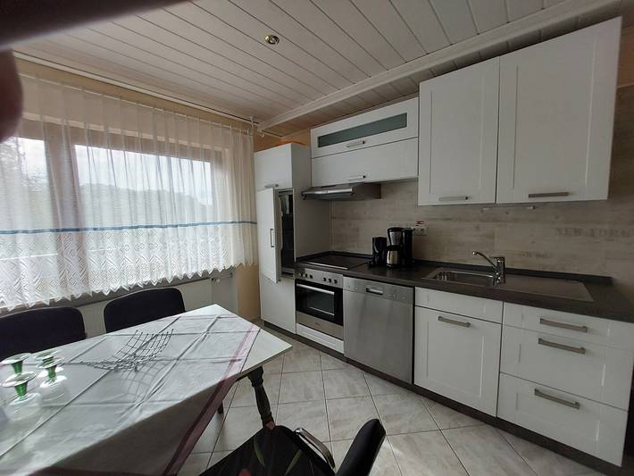 Ferienwohnung für 4 Personen, mit Balkon und Garten im Lahntal - 3