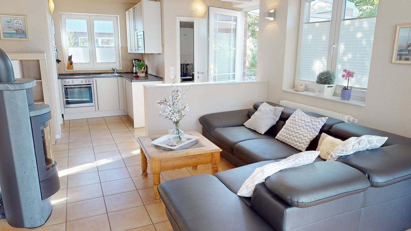 Ferienhaus für 6 Personen und Hund mit Kamin, Sauna und eingezäuntem Garten in Südstrand Pelzerhaken, Ostholstein