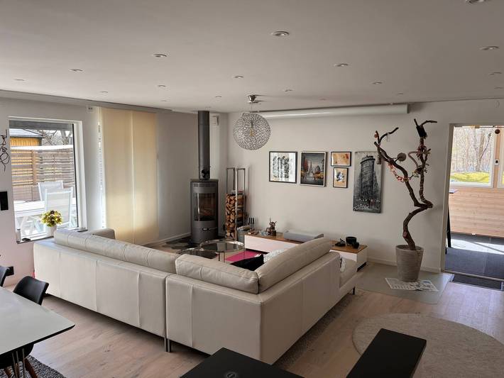 Cozy villa with proximity to lake and nature and Liseberg in Härryda, Västergötland
