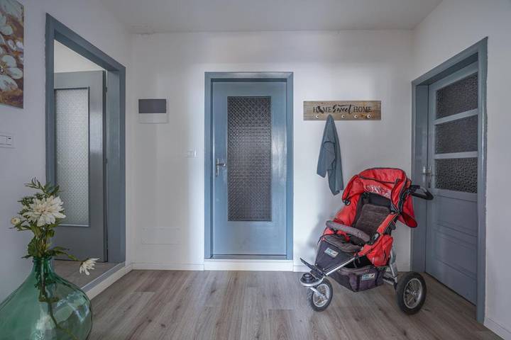 Gîte pour 4 personnes, avec vue à Cles - 2