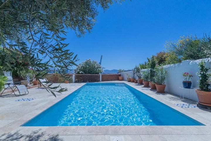 Villa voor 6 personen, met tuin en zwembad in Marseille