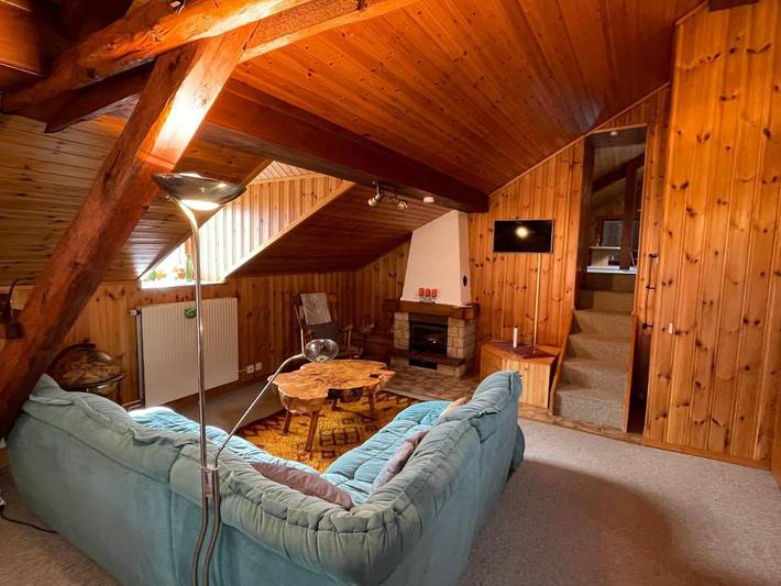 Gîte pour 6 personnes, avec vue et terrasse, animaux acceptés à Salvan - 3