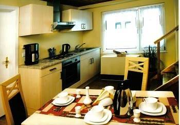 Ganze Ferienwohnung, 3-Bettwohnung- obere Etage in Enkirch, Bernkastel-Kues & Umgebung