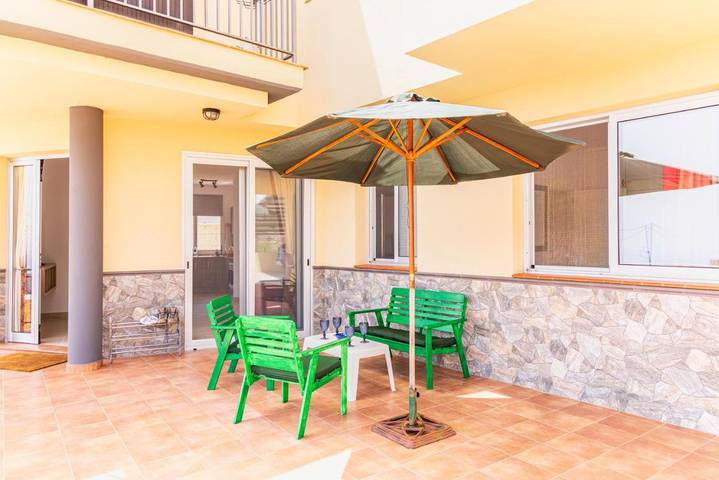 Gîte pour 4 personnes, avec terrasse dans Tamaimo - 3