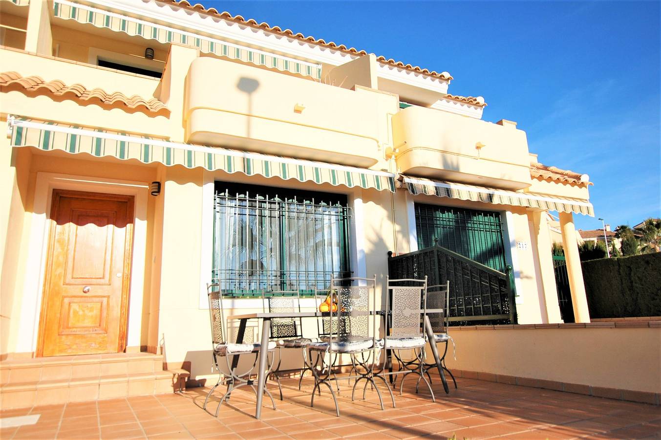 Casa Vacacional 'Beautiful House in Campoamor Golf' con Piscina Compartida y Wi-Fi in Campoamor Golf, Orihuela