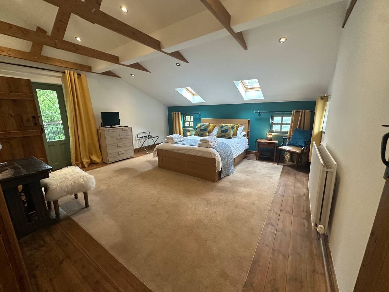 🌿 Quaint Country Cottage with Valley Views, Dog-Friendly & Horse-Friendly in Gateshead