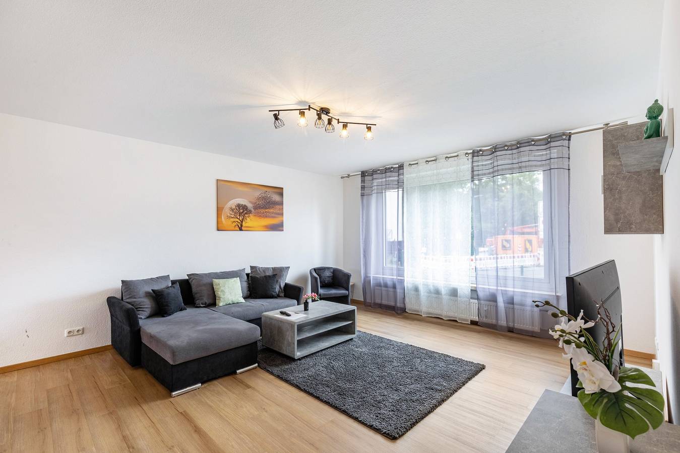 Ganze Wohnung, Ferienwohnung 'Bruchköbel 1 auch Für Monteure' mit Balkon und Wlan in Bruchköbel, Main-Kinzig-Kreis