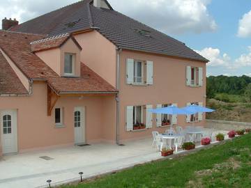 Gîte pour 12 personnes, avec terrasse et jardin dans Île de France