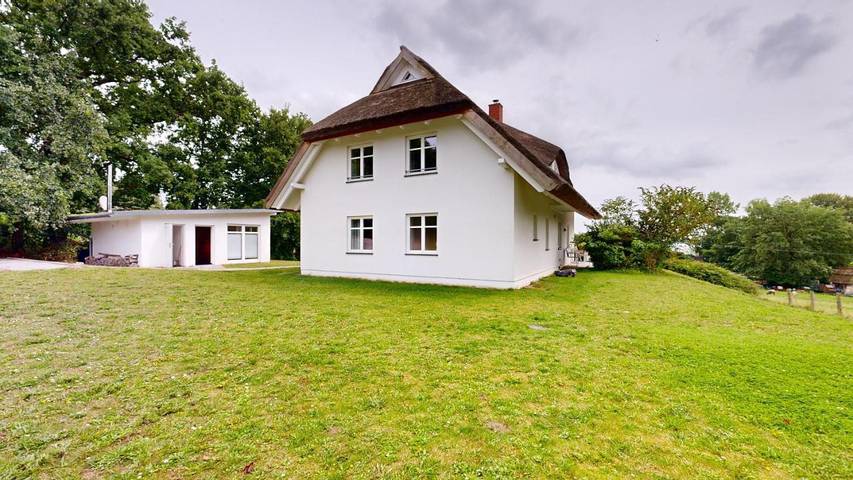 Ferienhaus für 7 Personen, mit Terrasse und Garten sowie Sauna