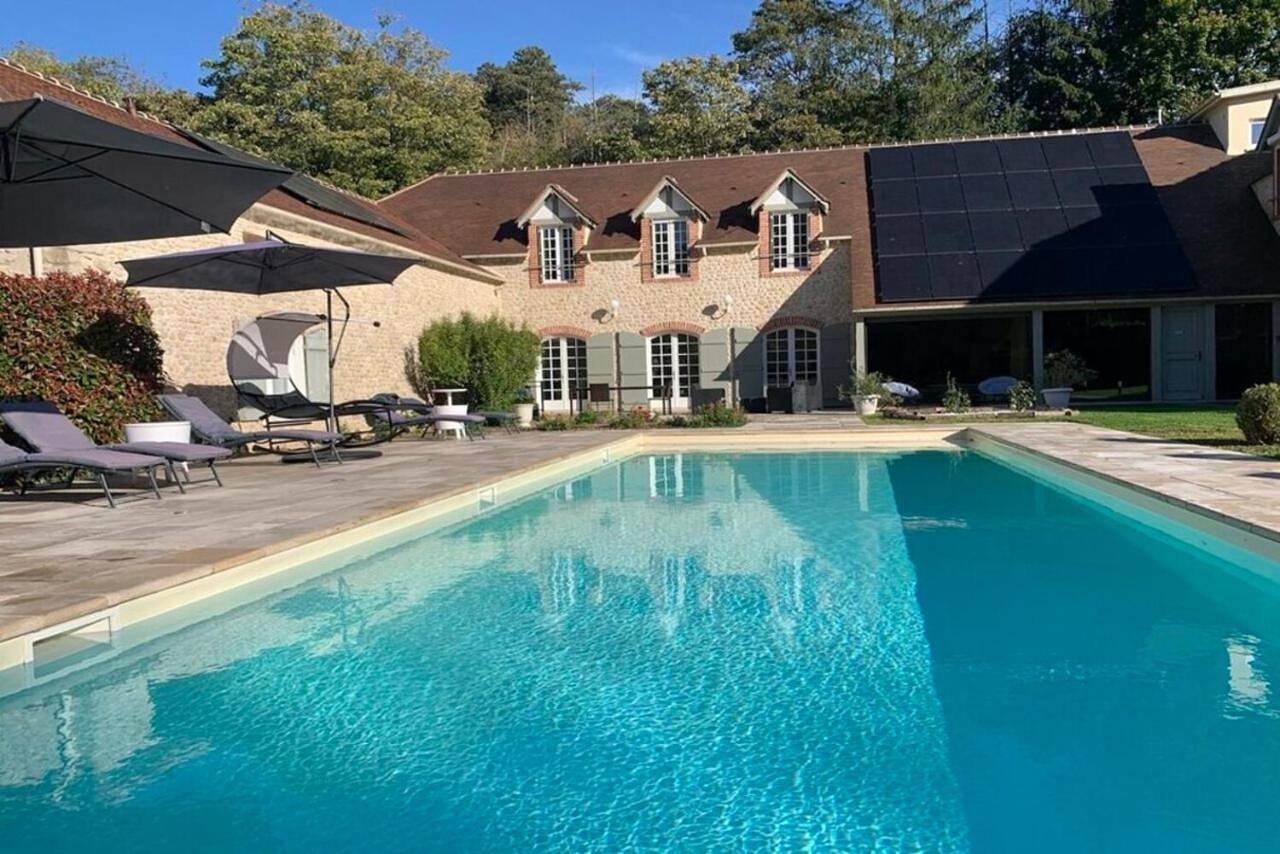 Appartement entier, Appartement Élégant, Climatisation et Piscine in Ormoy-la-Rivière, Essonne