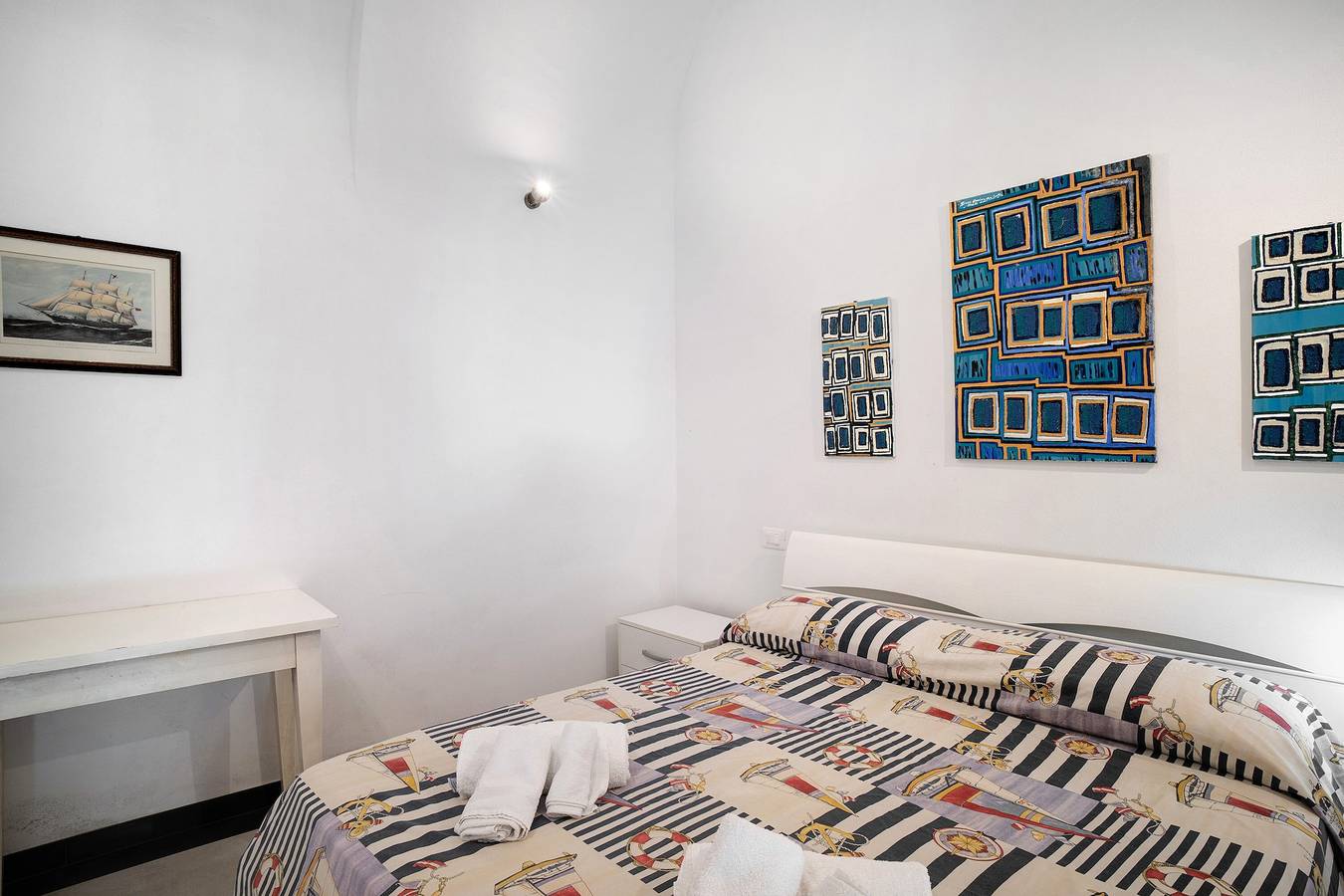 Entire apartment, Apartment "Il Lavatoio, Borgo dei Pescatori" with Wi-Fi in Marina delle Reti, Cervo (Liguria)