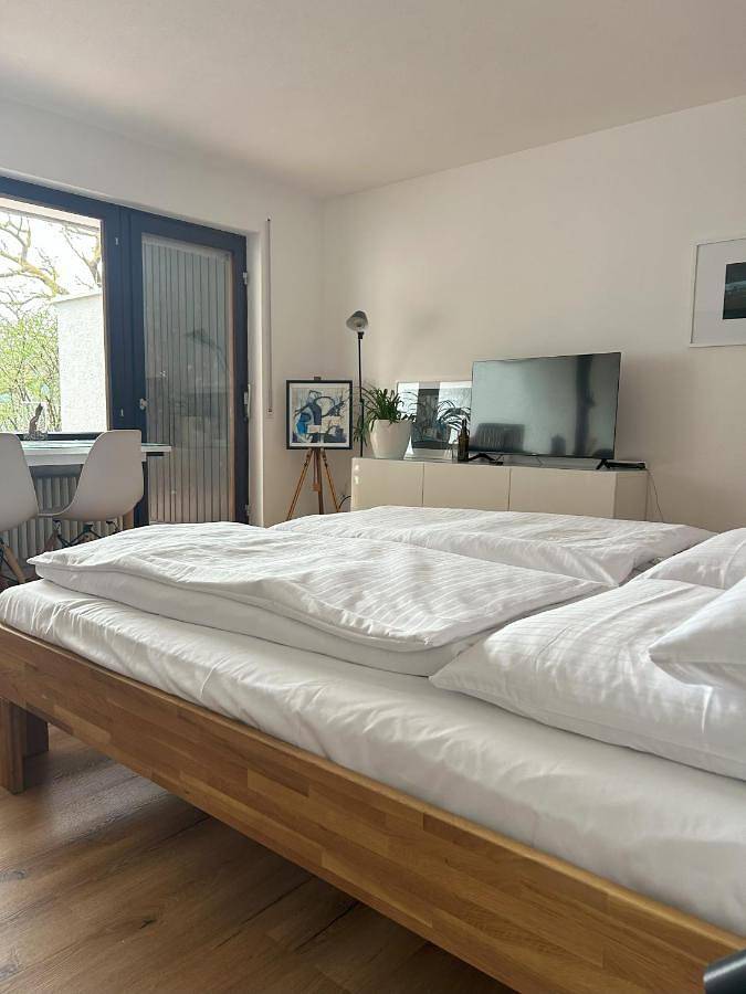 Ferienwohnung für 5 Personen, mit Balkon und Terrasse sowie Ausblick in Bad Liebenzell